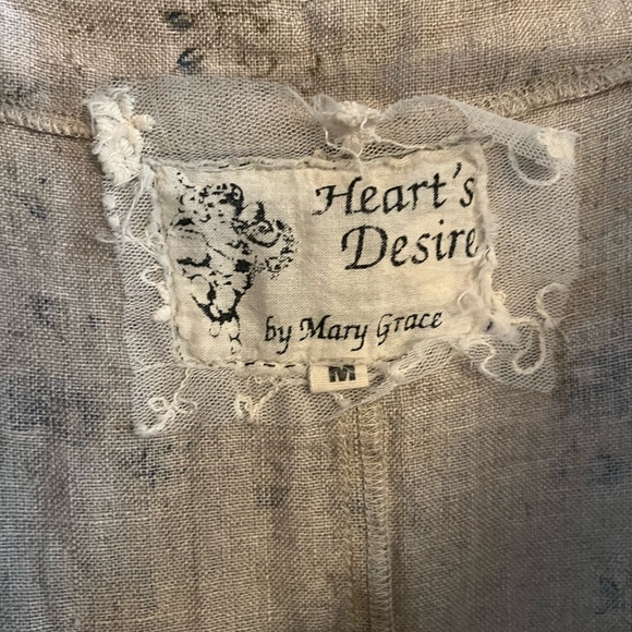 Floral Button-Up Women's Top - Picture 3 of 4